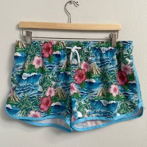 Franks shorts, Hawaii print size XL